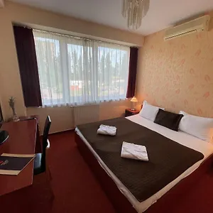 Hotell Canada, Budapest